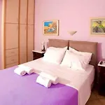 Apartament Kirki