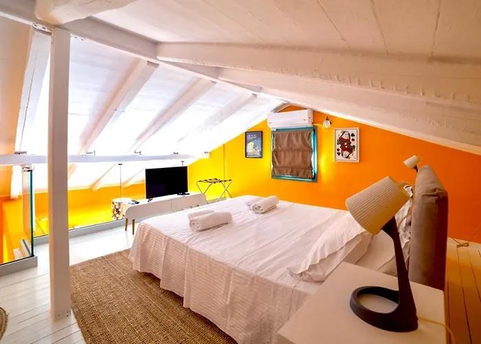 Kirki Apartment