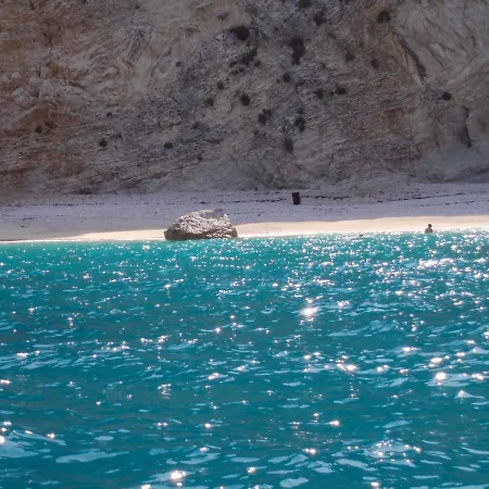 Apartament Kirki Agia Efimia