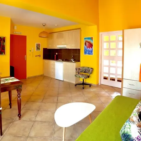 Apartament Kirki *